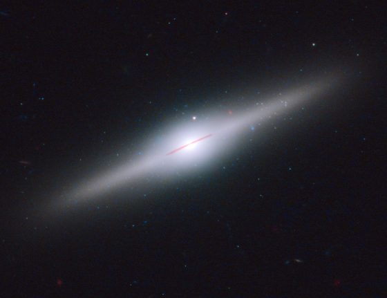 編號為HLX-1的中型黑洞（mid-sized black hole） 照片來源：Flickr用戶NASA Goddard Space Flight Center