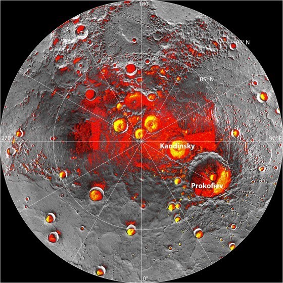 紅色的部分是水星北極的水冰分布區，越亮代表越富集。 Courtesy: NASA/APL