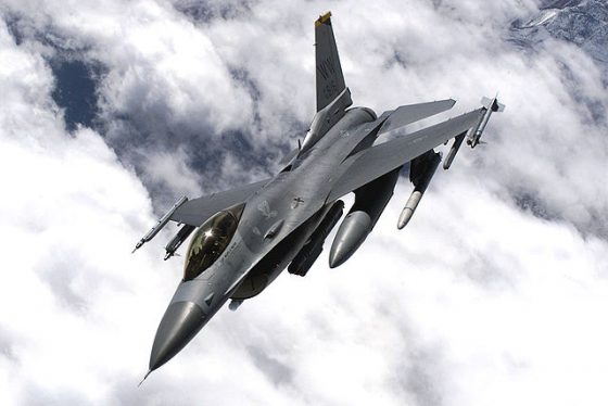 640px-General_Dynamic_F-16_USAF