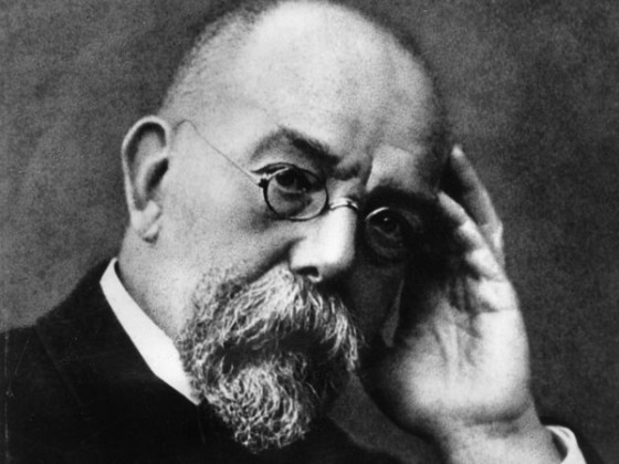 Robert Koch (1843 - 1910) German bacteriologist who discovered the bacilli of cholera and won the Nobel prize for physiology in 1905. (Photo by Hulton Archive/Getty Images)