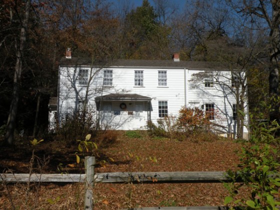 卡森童年時期居住的房子。現已登載於美國國家史蹟名錄（National Register of Historic Places）並被永久保存（圖片來源：維基百科）