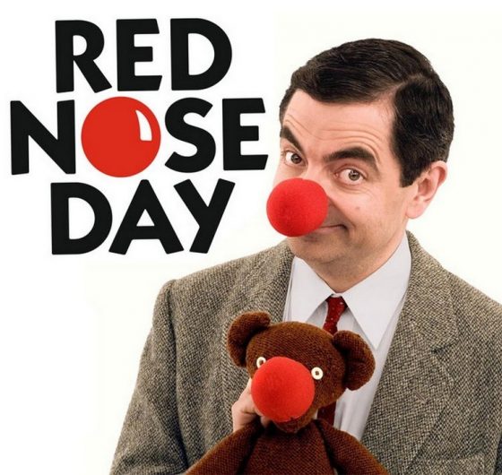 今天的紅鼻子還是小丑的標誌之一，因此 BBC 有一個喜劇項目叫「紅鼻子日」，豆豆先生也為之代言。圖／rednoseday.org