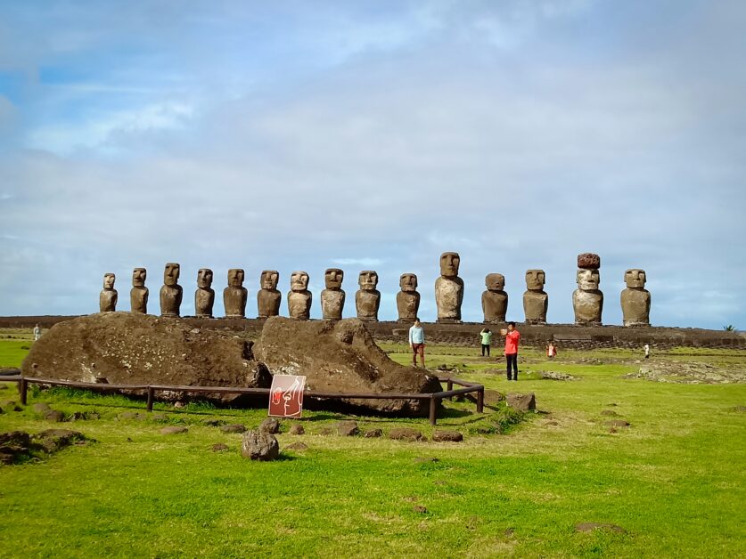 復活節島的摩艾石像 庇佑族人的神 環球科學札記 44 Pansci 泛科學